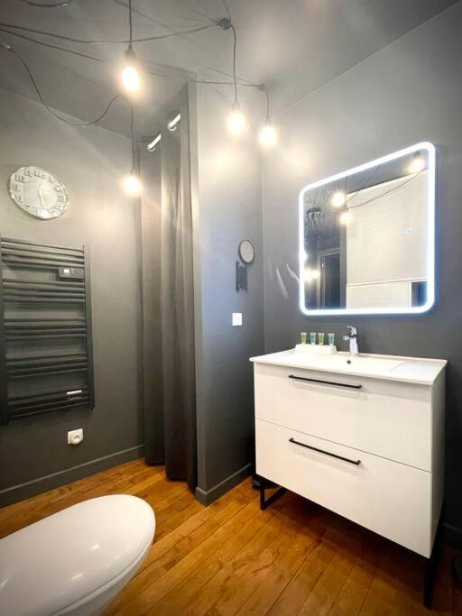 Grand Studio Confortable Situe En Centre Ville Gérardmer Exterior foto